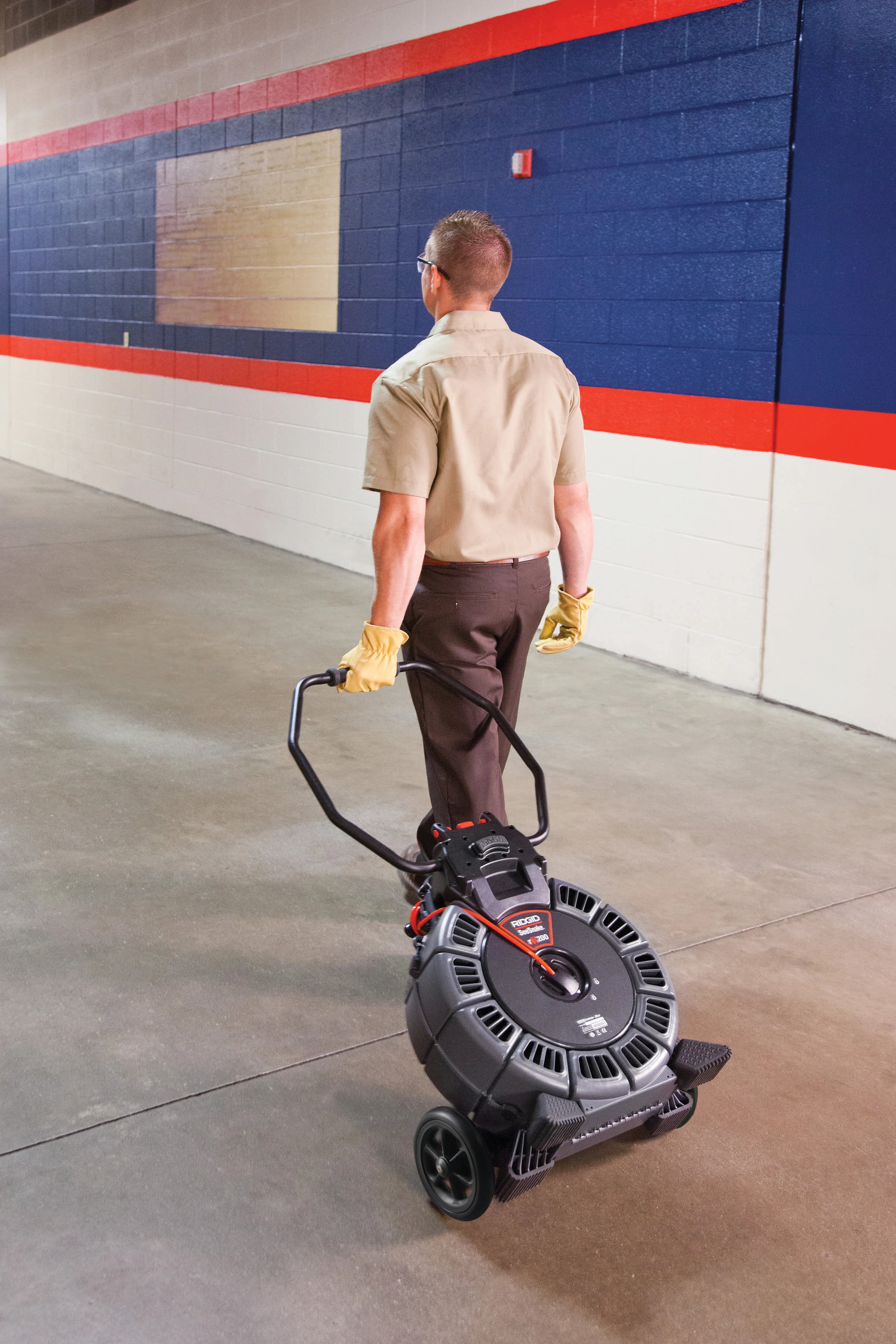 RIDGID 63663 - Carrete SeeSnake® RM200B (165') Con Cámara Autonivelante TruSense®