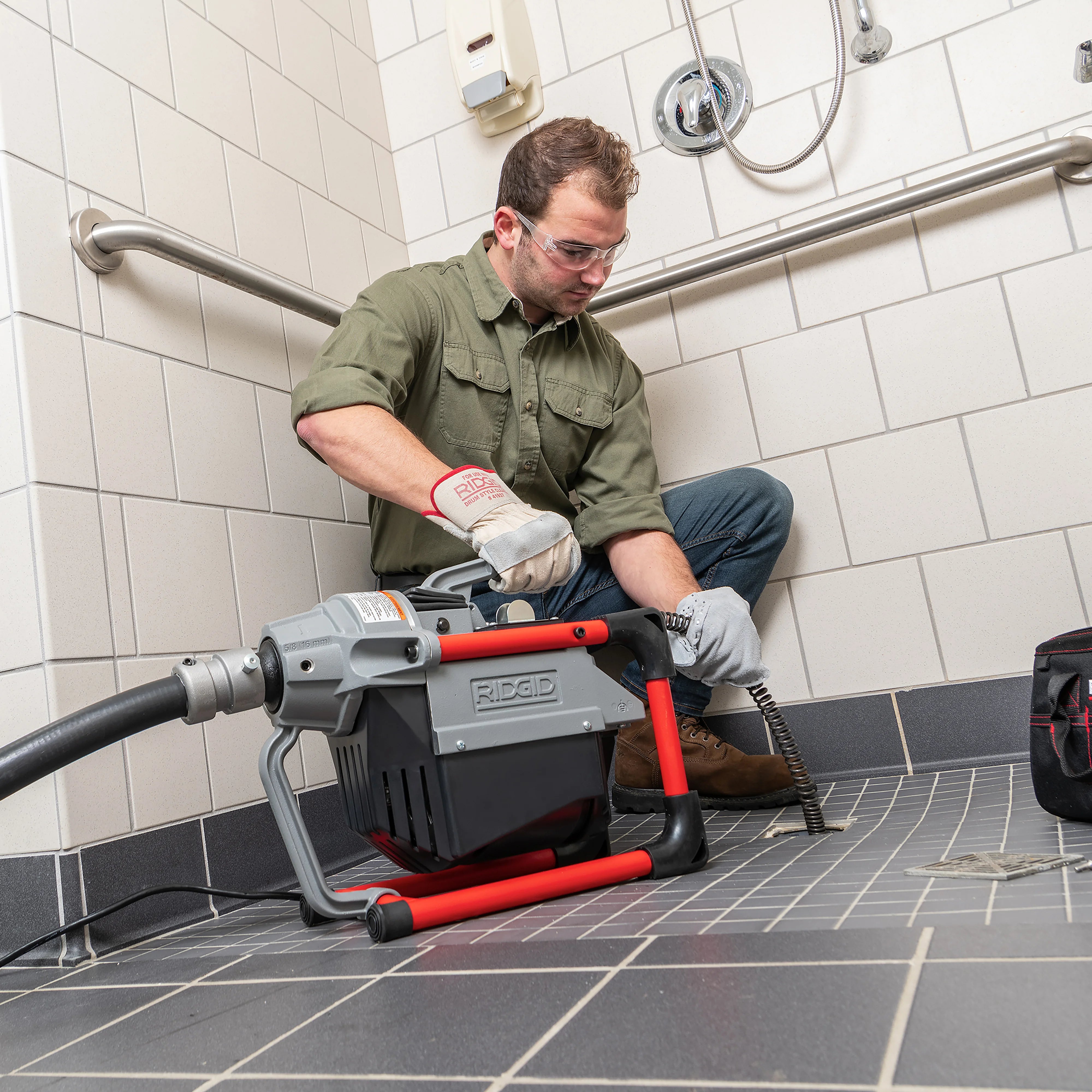 RIDGID 66517 - Máquina con manopla A-1 de llave de pasador A-12 de herramientas y cables - Vista 9