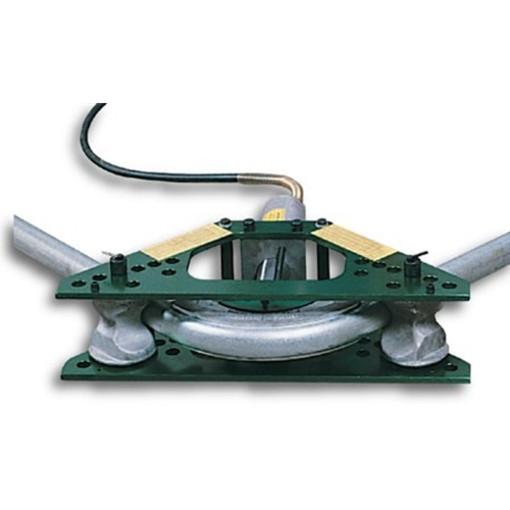Curvadora para conductos rígidos (1-1/4 pulgadas x 4 pulgadas) en un movimiento y en segmentos de 5 pulgadas con bomba hidráulica eléctrica 981